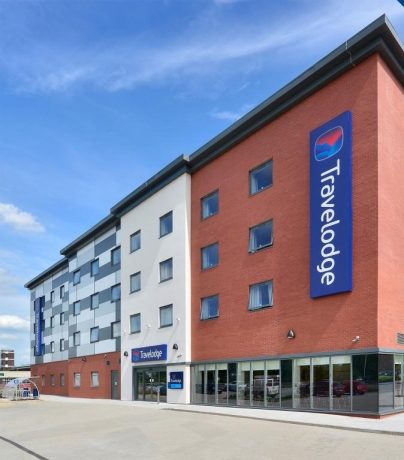 Travelodge West Bromwich_Crop