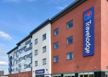 Travelodge West Bromwich_Crop